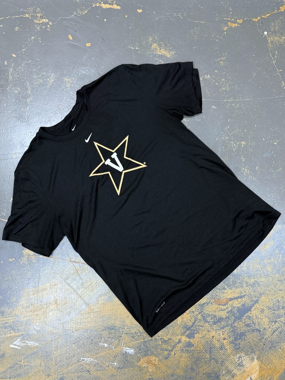 Nike Vanderbilt Commodores Dri Fit Workout Shirt XL NCAA Basketball